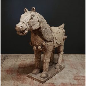 antieke decoratieve houten paard