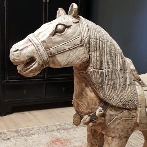 antieke decoratieve houten paard