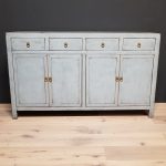Vintage grijs-blauw hoogglans 4-deurs dressoir