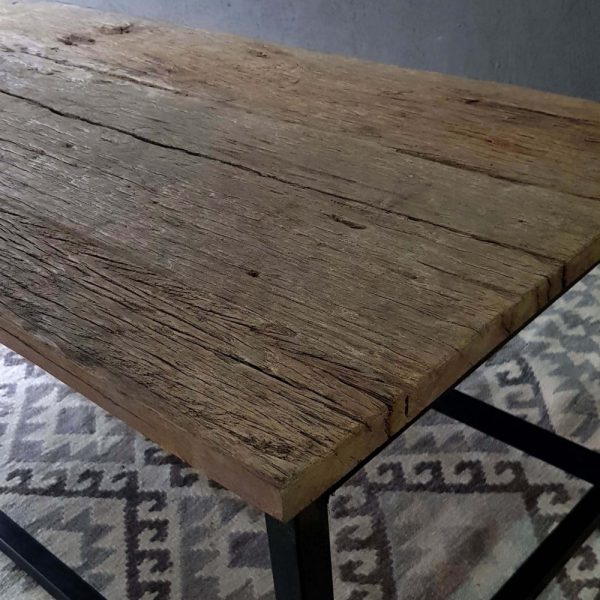 Salontafel op stalen frame 120x50