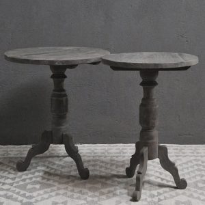 Oud teakhouten wijntafel