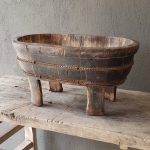 ovale oud houten bak op pootjes