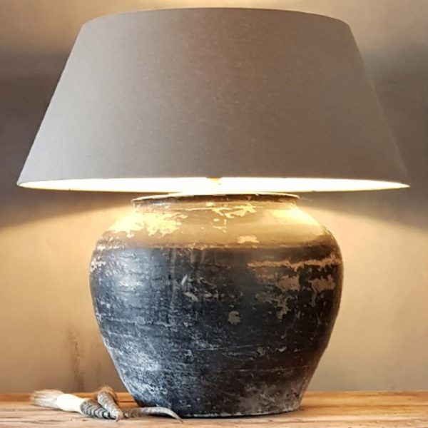 Oude unieke kruiklamp