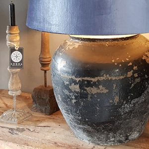 Oude unieke kruiklamp